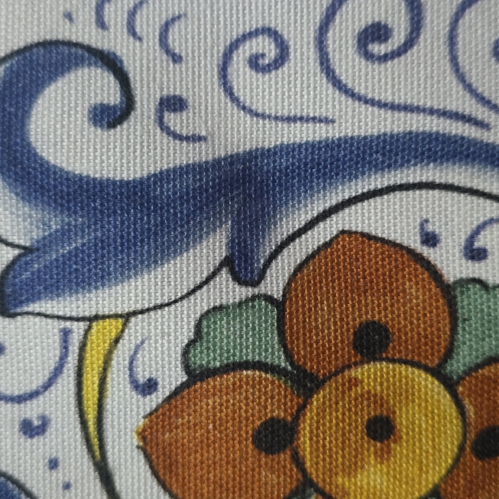 Sur La Table Deruta-Style Tablecloth, Retail Price $179.95 USD,Size 108"L x 67"W - Picture 7 of 10